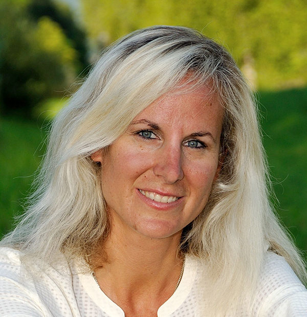 Angela Ziltener